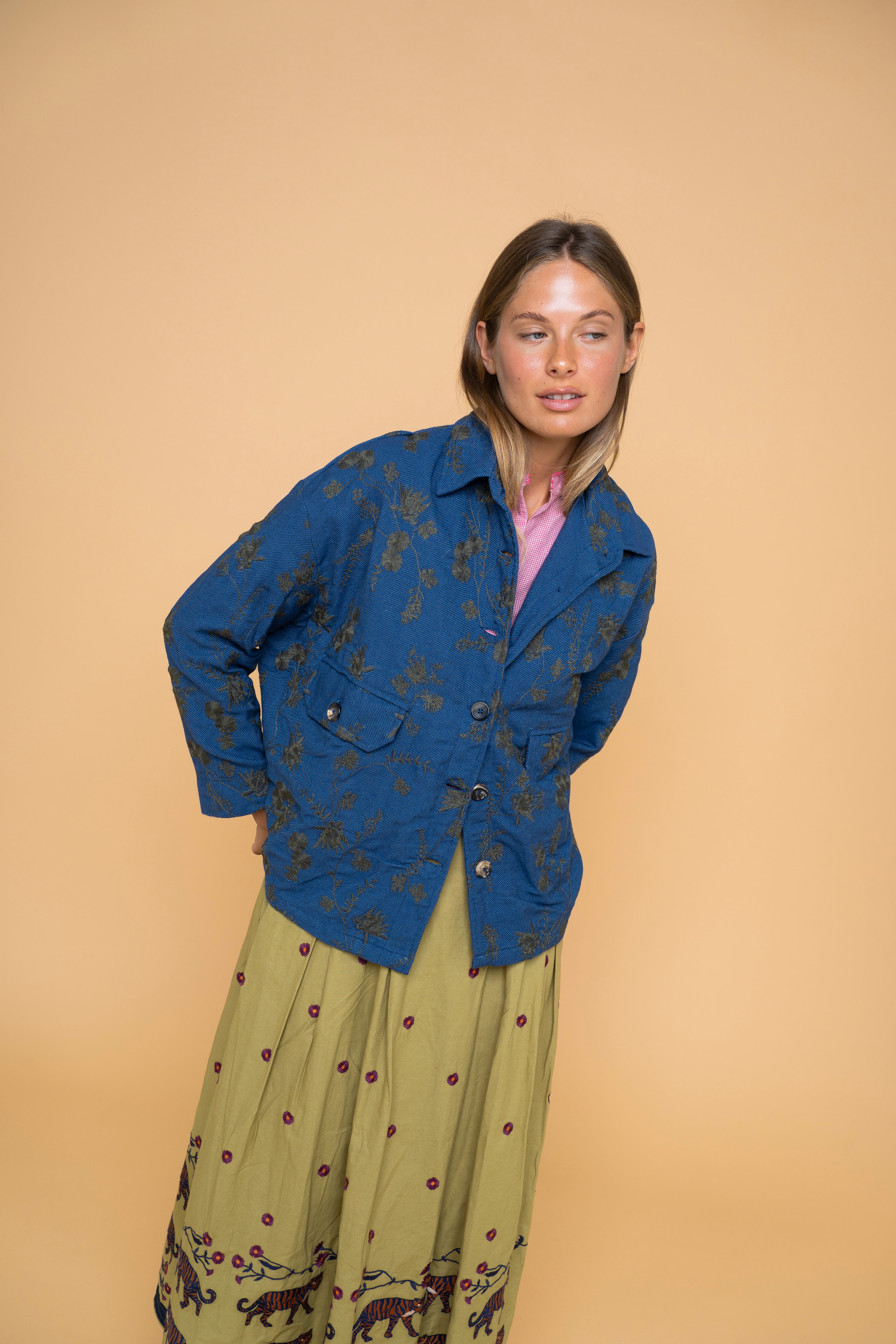 Deva Jeans giacchino cotone jeans blu ricamo tono su tono donna FrancescaBi artigianale