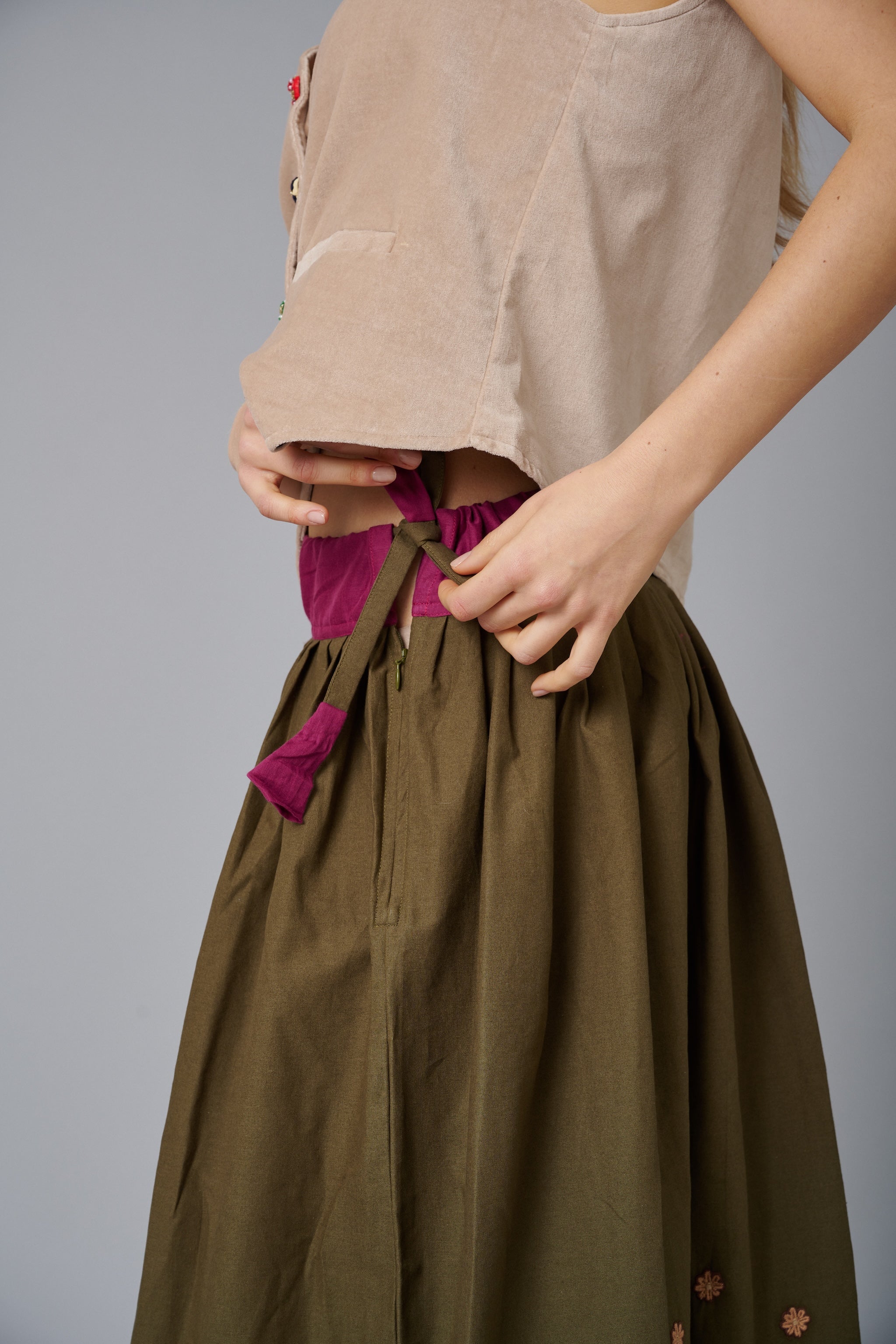 Fleur Lisbona, Militare