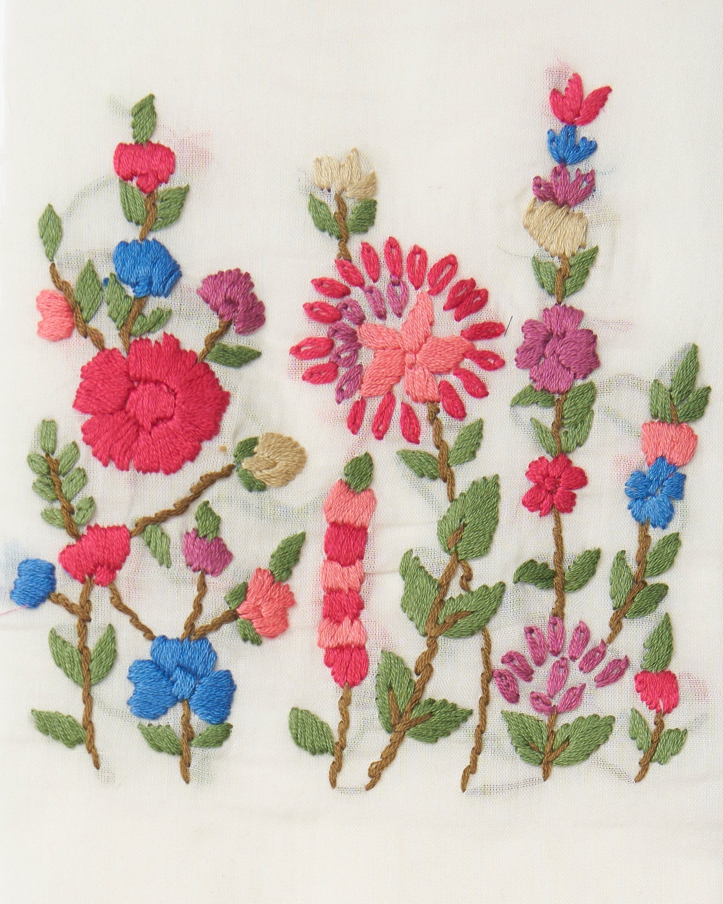 Tessuto cotone bianco ricamo floreale colorato Marseille Prato FrancescaBi