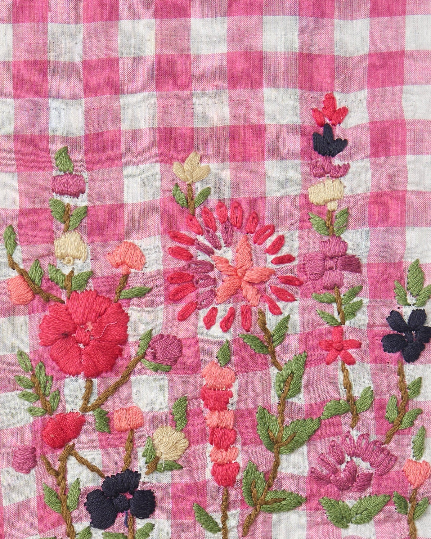 Tessuto cotone quadretti rosa ricamo floreale Buja Prato FrancescaBi
